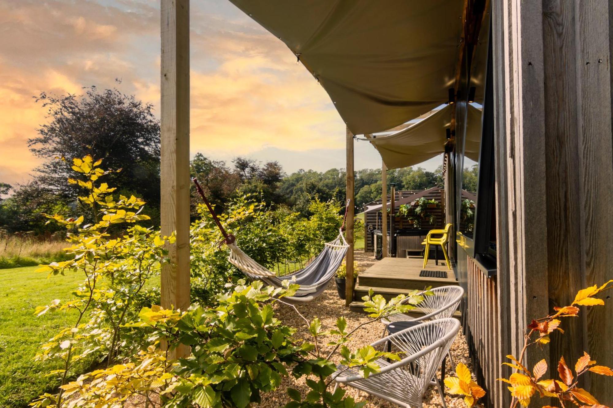 The Hive - Unique Hot Tub Cabin In Millport Zewnętrze zdjęcie